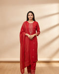 Kaavya-Three-piece suit
