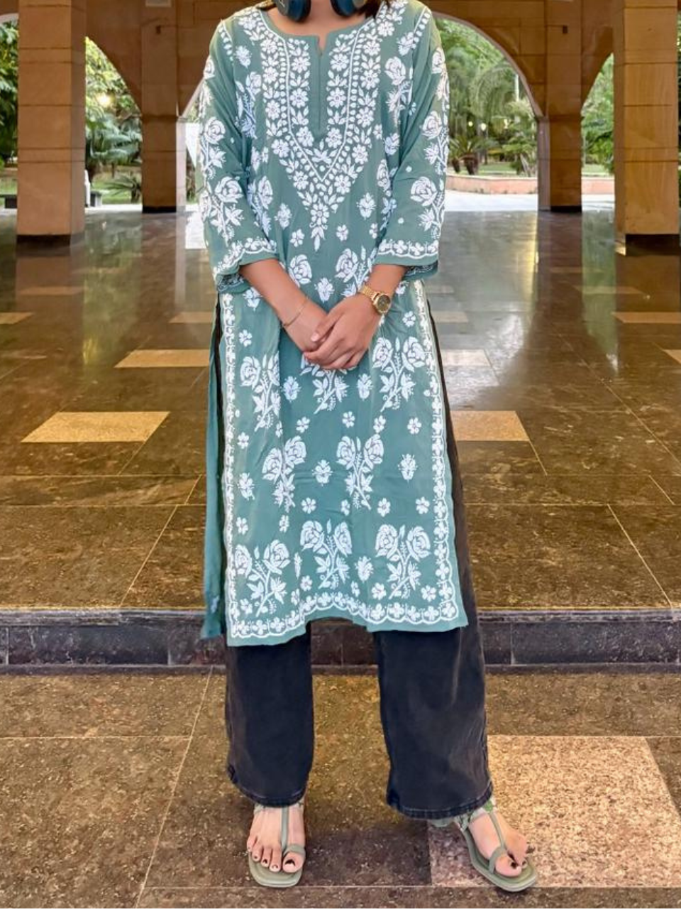 AYAT Chikankari kurti