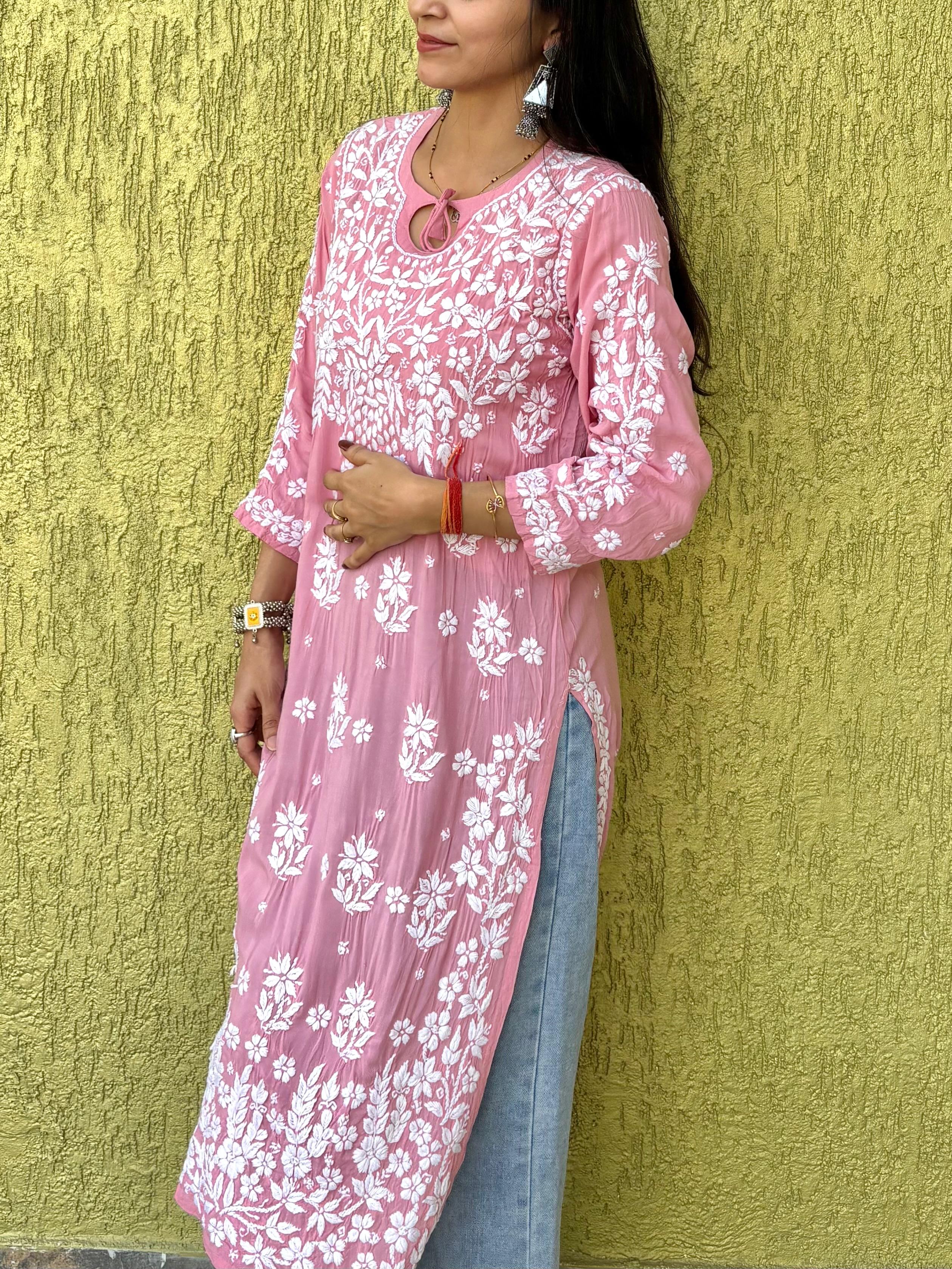 MANNAT Dori Chikankari Kurti